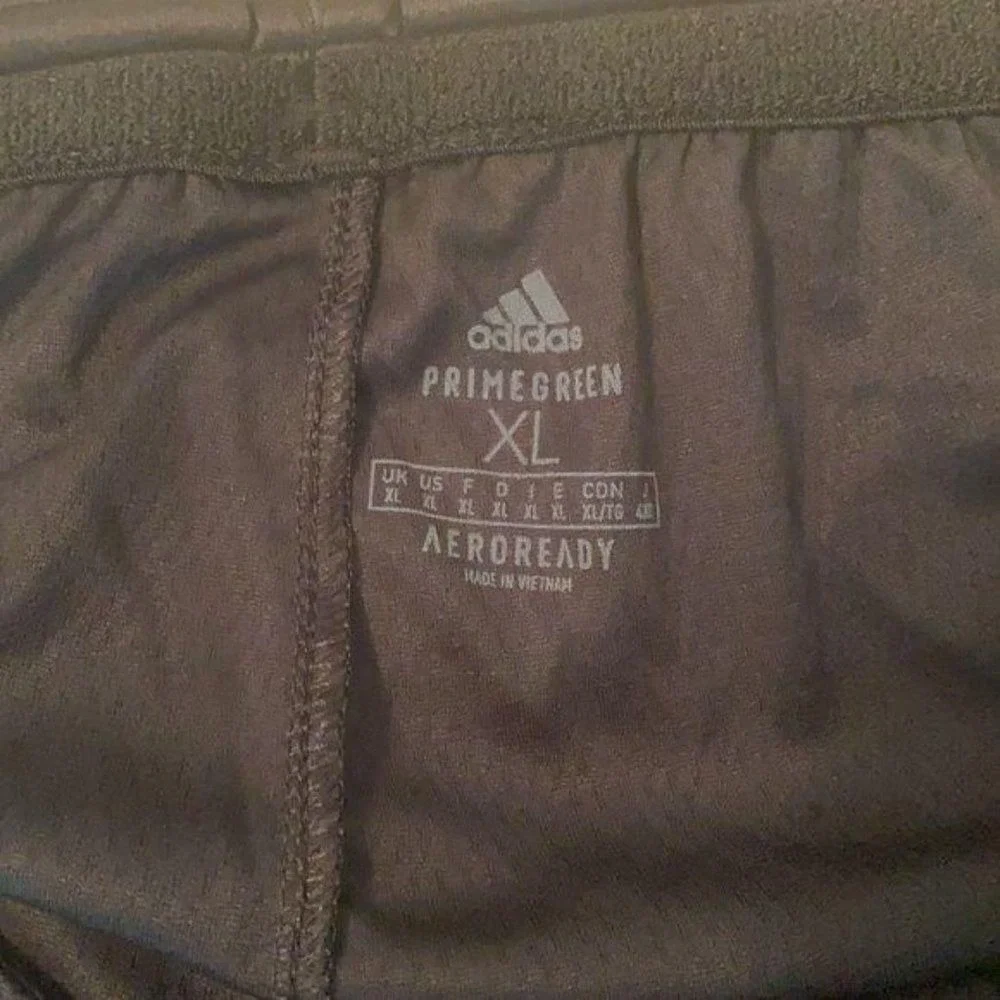 Adidas Shorts Men XL Black Essential Short F86297‎ 3-Stripe AeroReady Primegreen
